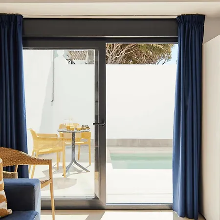 Arena Suit, Con Jacuzzi Privado En Playa De La Barrosa - En