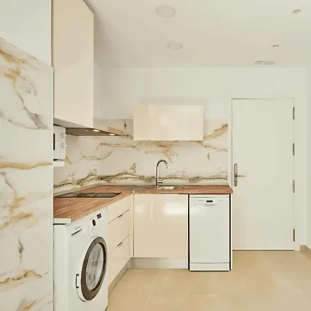 Arena Suit, Con Jacuzzi Privado En Playa De La Barrosa - En Apartahotel Novo Sancti Petri