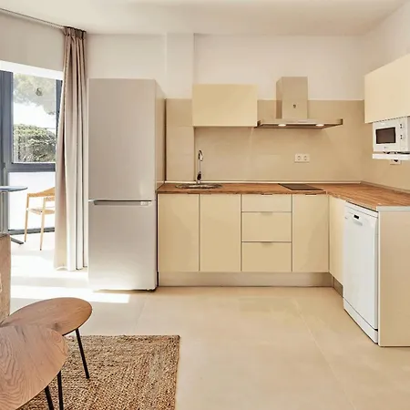 Arena Suit, Con Jacuzzi Privado En Playa De La Barrosa - En * Novo Sancti Petri