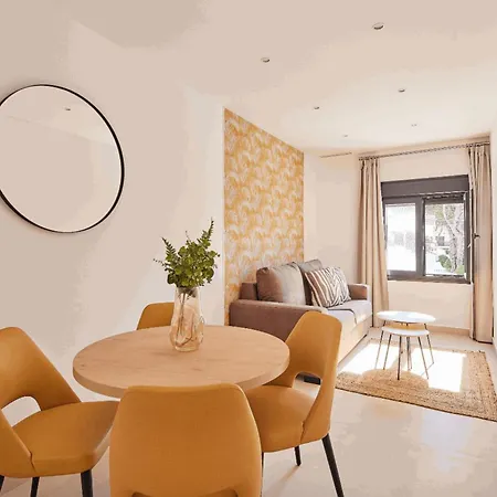 Апарт-отель Arena Suit, Con Jacuzzi Privado En Playa De La Barrosa - En Ново-Санкти-Петри
